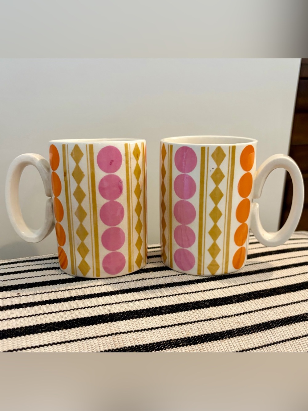 Pair of Vintage Holt Howard 1962 Mugs Psychedelic Atomic Polka Dot MCM